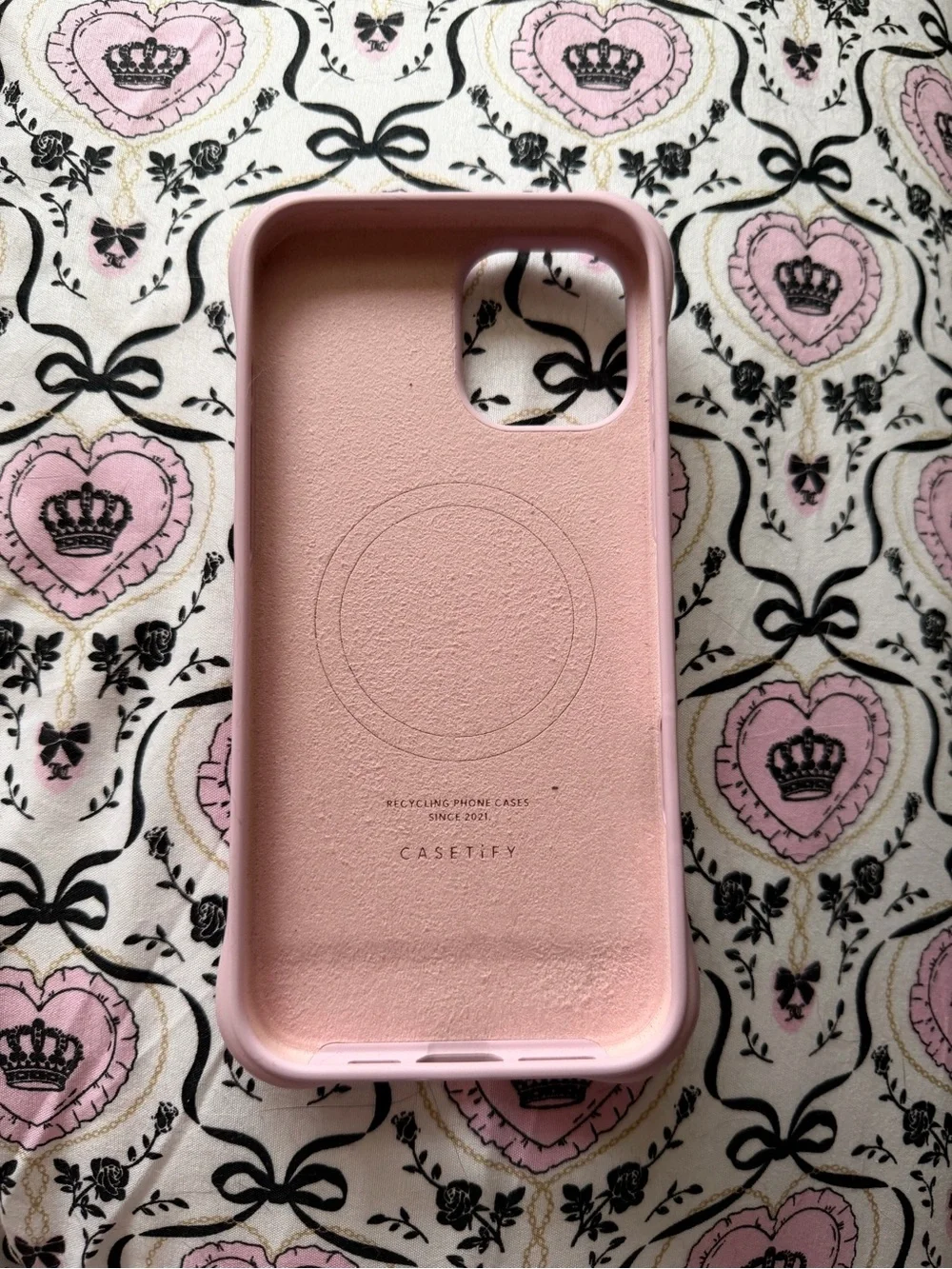 iPhone 16 plus Pink Silicone Ripple Phone Case - Brand: Casetify